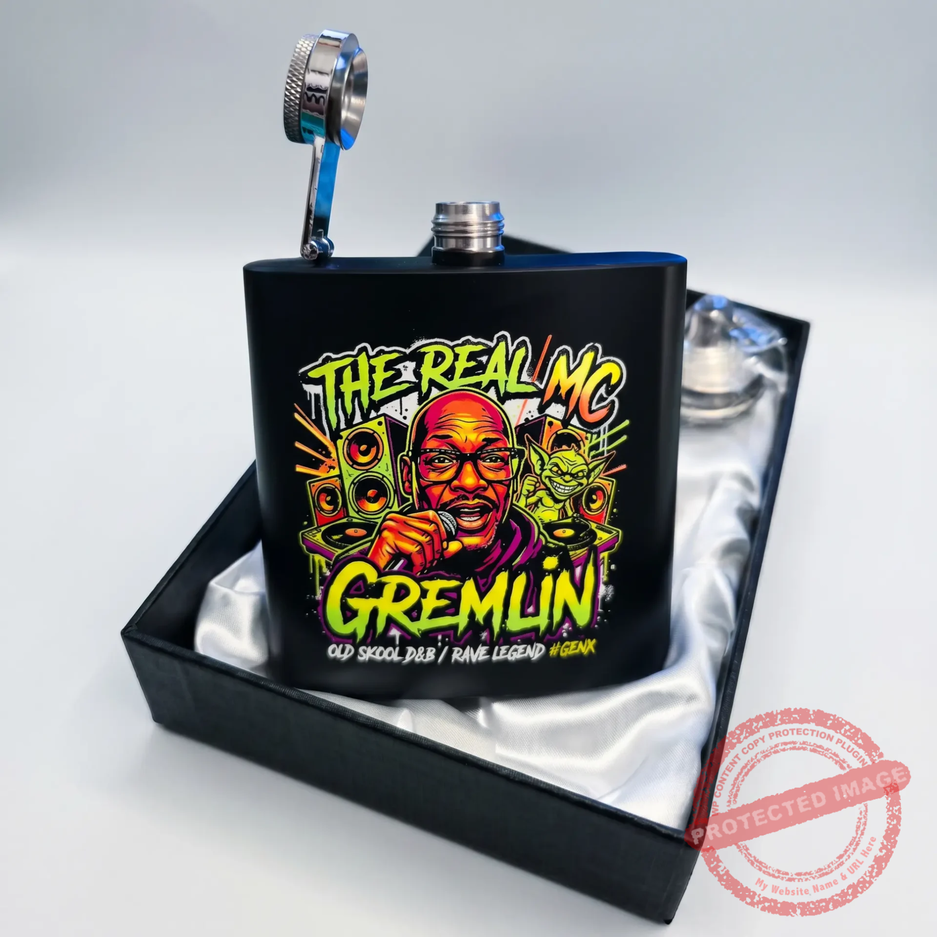 TRMCG Hip Flask 4